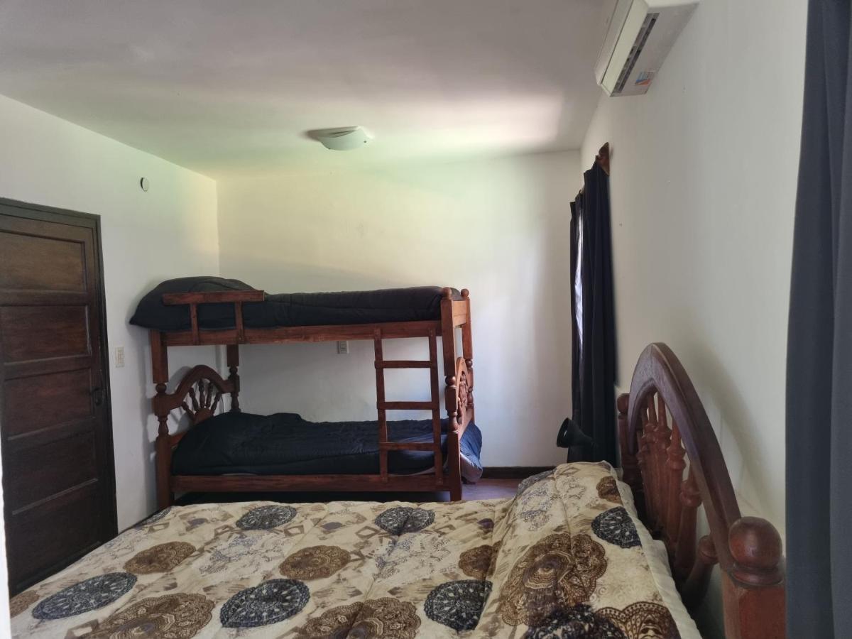 Hostal Las Rosas Salta Extérieur photo